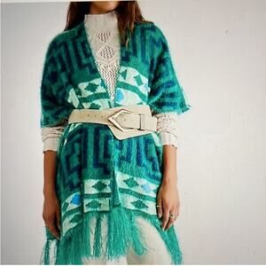 Free People NWT Poncho Diamond-Back Cozy Sweater Kimono in Green OS Shawl Wrap